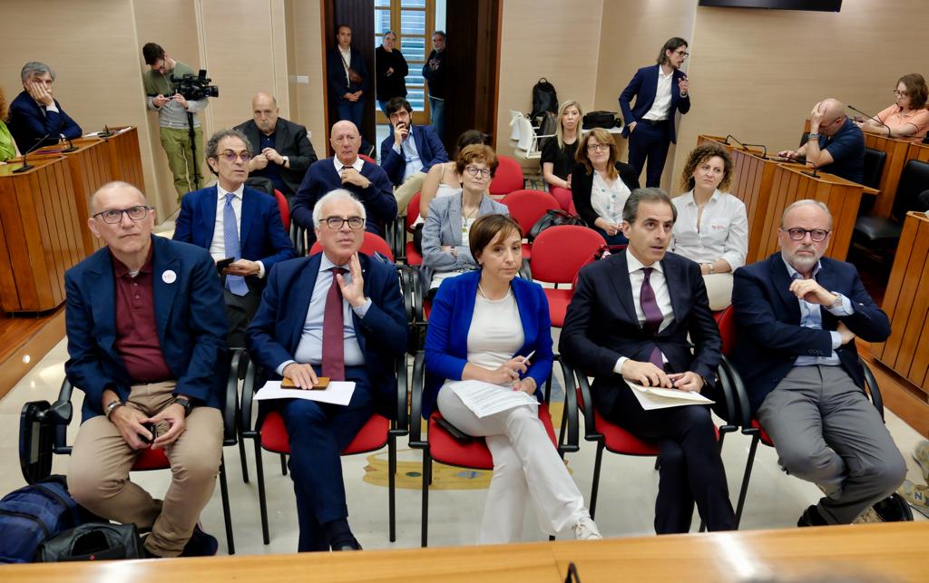 Galleria Dalla collaborazione tra Regione Puglia, Medici con l’Africa Cuamm e Università di Bari nasce un modello efficiente di accoglienza e servizi sanitari per i migranti - Diapositiva 9 di 11