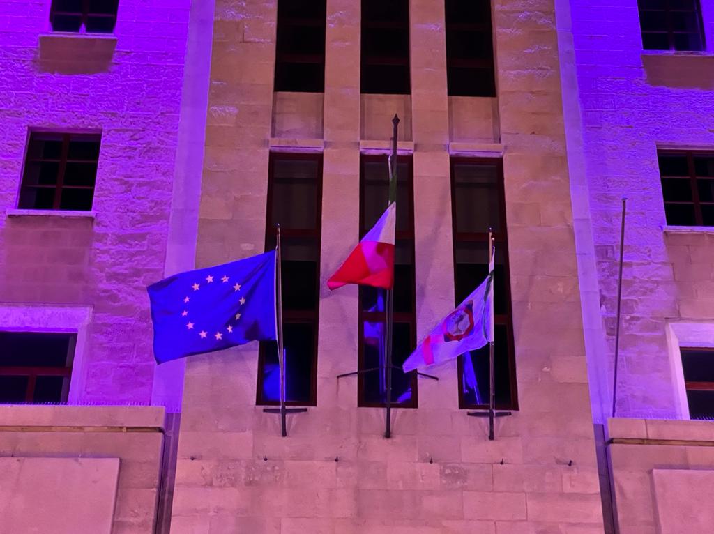 Galleria 19 maggio 2022 Giornata Mondiale delle Malattie Infiammatorie Croniche Intestinali - Diapositiva 4 di 6