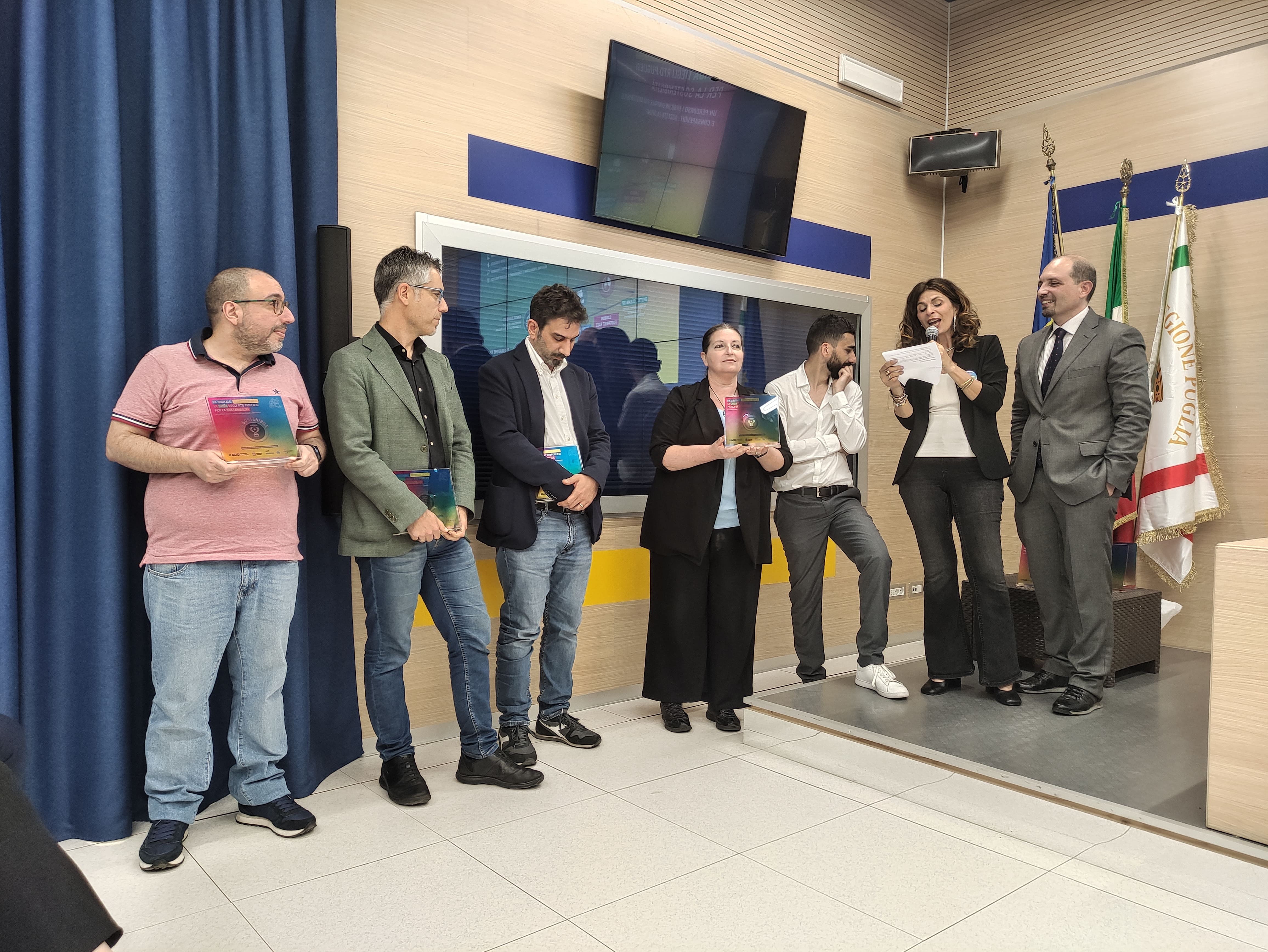 Galleria “PA Digitale, Impatto Reale” i vincitori della sfida tra i Responsabili della Transizione Digitale della Puglia in ottica di sostenibilità ambientale  &nbsp; - Diapositiva 11 di 13