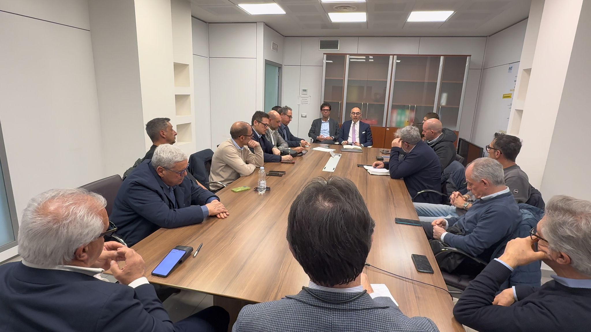 Galleria Trasporti, confronto in Regione su Ferrovie Sud-Est: sospesa l’entrata in vigore del nuovo modello organizzativo - Diapositiva 1 di 3