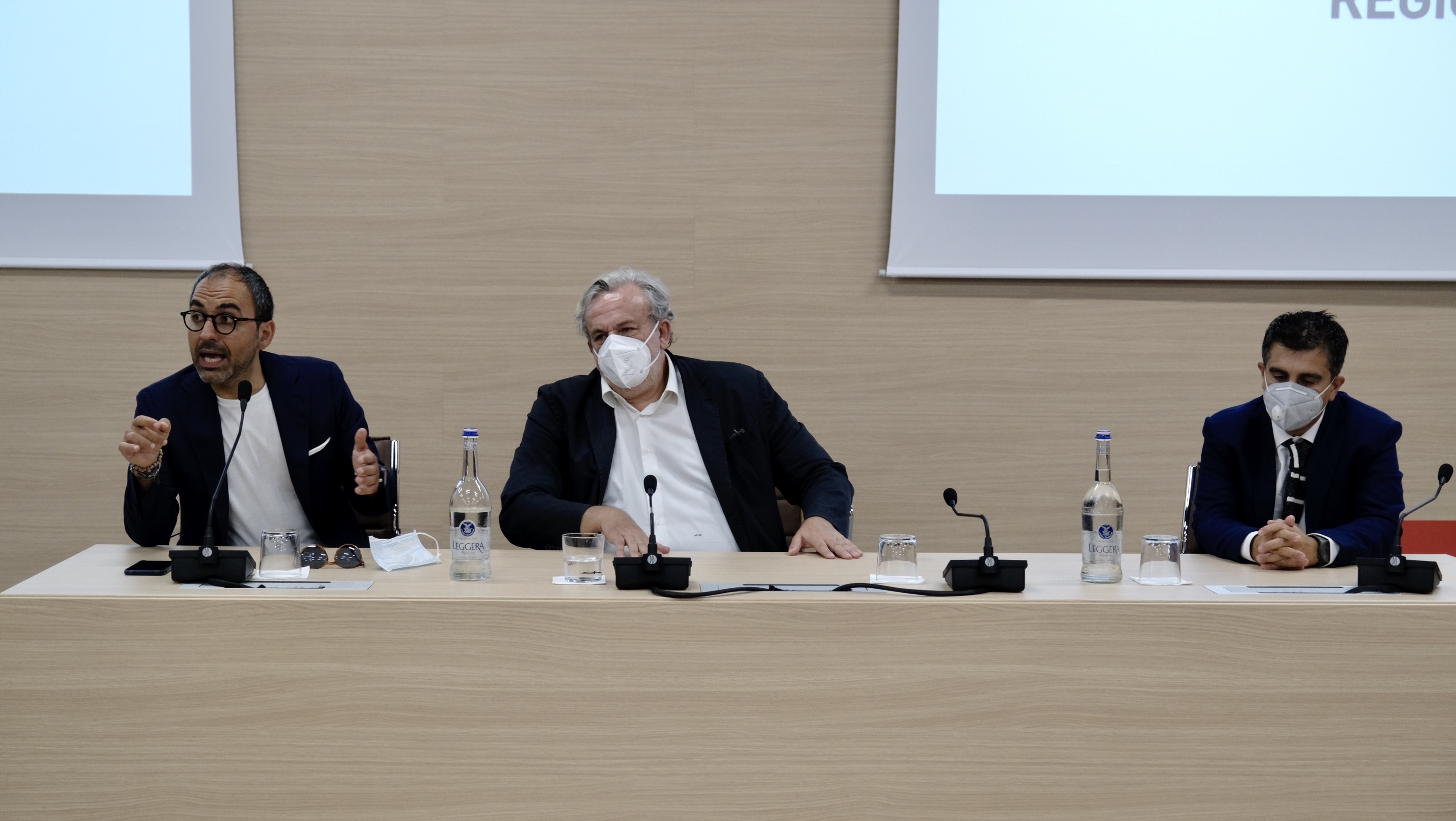 Galleria Potenziamento del patrimonio dell’impiantistica sportiva, graduatoria definitiva anno 2019. Emiliano e Piemontese incontrano le Amministrazioni. Oggi stipulato l’accordo preliminare alla sottoscrizione - Diapositiva 14 di 14