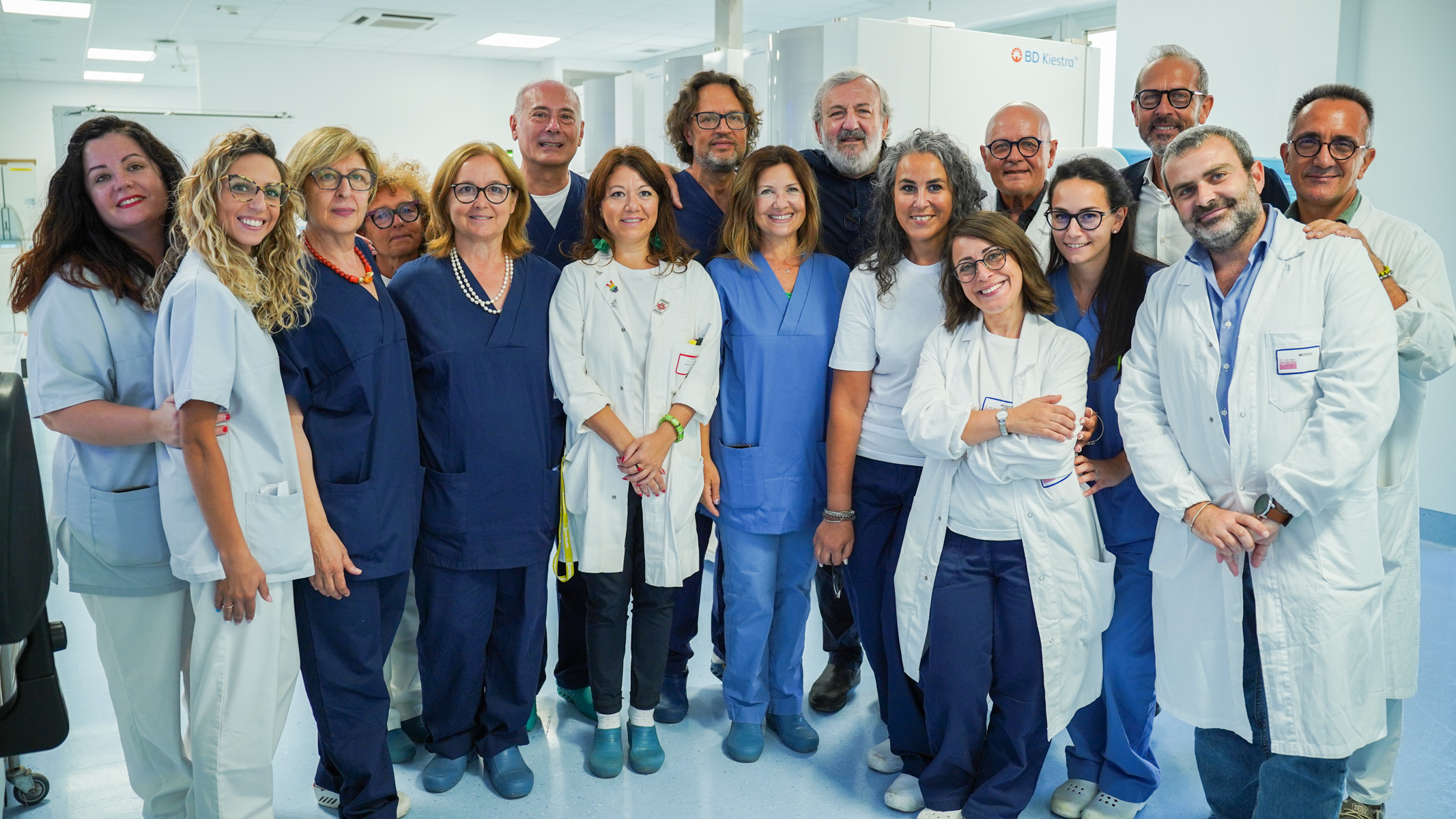 Galleria Nuovo laboratorio di Microbiologia provinciale della ASL all'ospedale Di Venere - Diapositiva 16 di 21