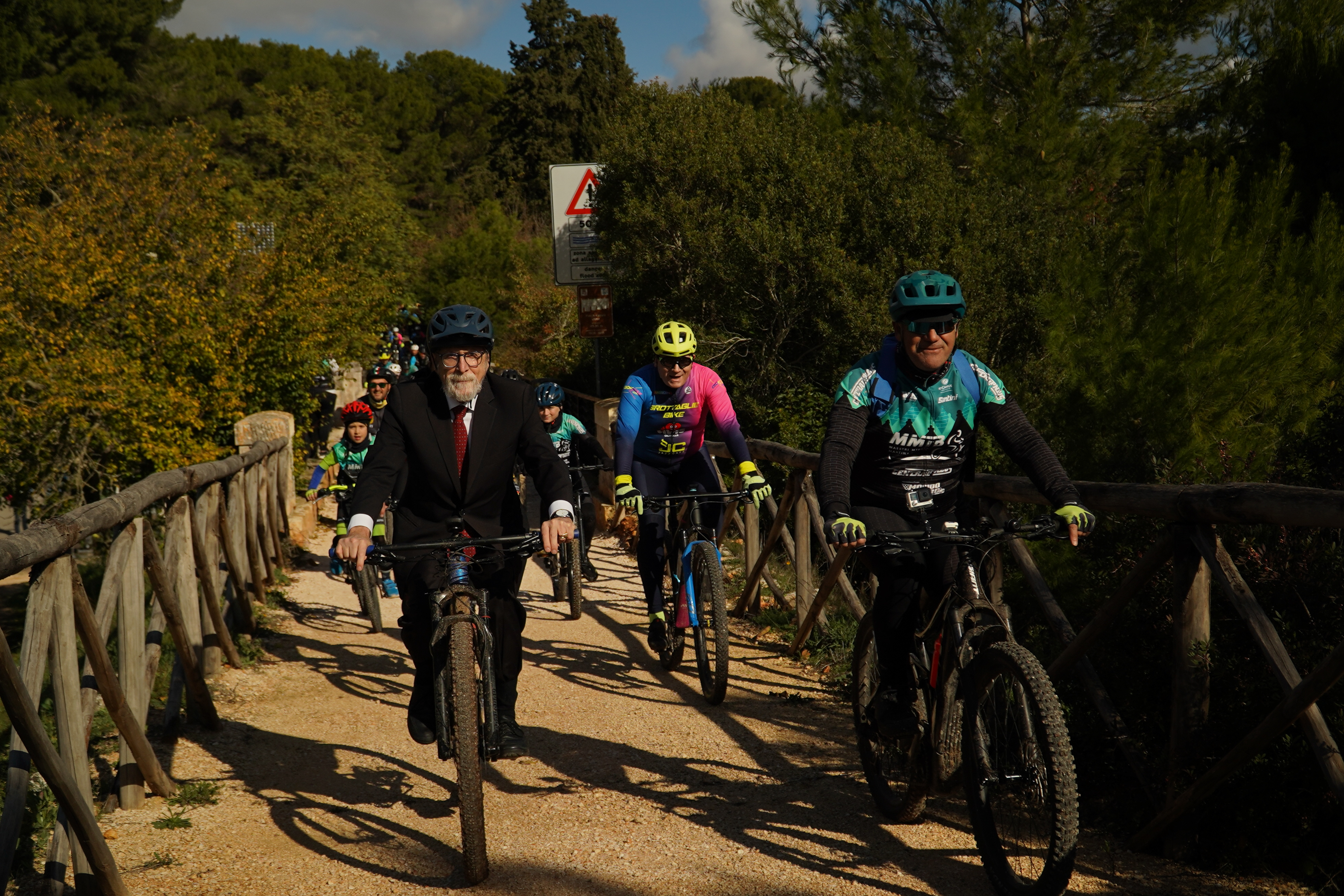 Galleria Cresce la Ciclovia dell’Acquedotto Pugliese, simbolo di sostenibilità e volano di sviluppo - Diapositiva 15 di 15