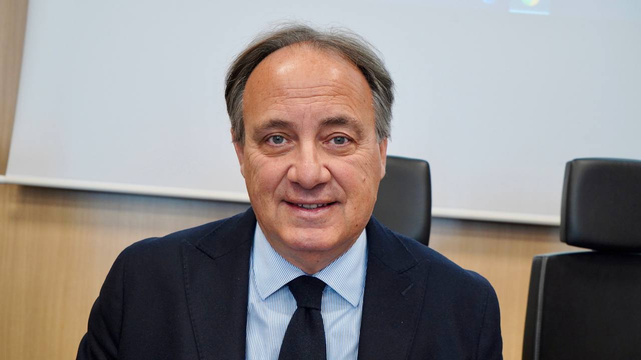 Galleria Assessore Leo lancia la quarta edizione del Premio “Giovani Eccellenze pugliesi #studioinpugliaperché” - Diapositiva 8 di 9