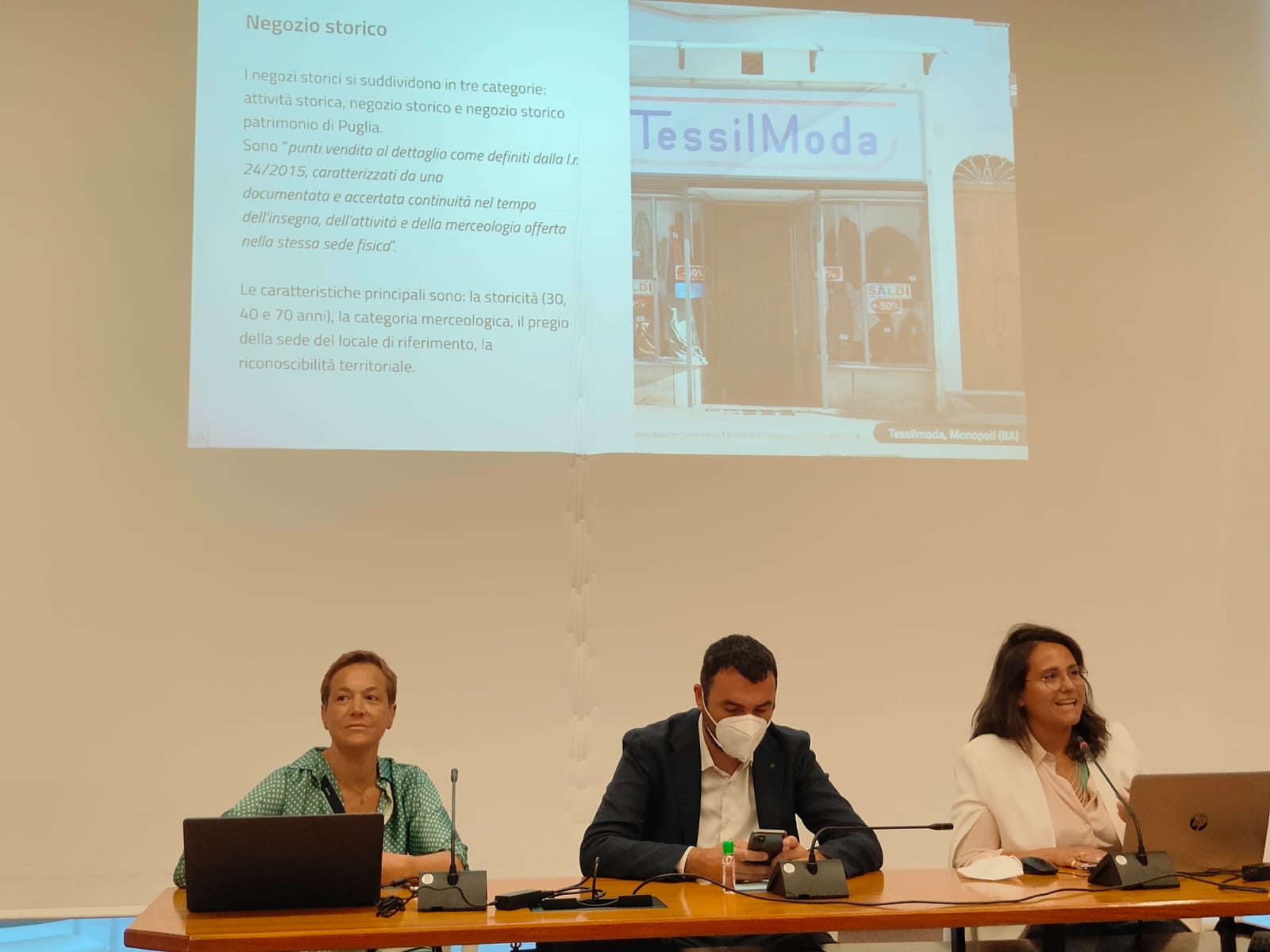 Galleria Negozio storico, bottega artigiana o locale storico: un avviso pubblico per identificare e valorizzare le attività di tradizionali di Puglia - Diapositiva 2 di 5