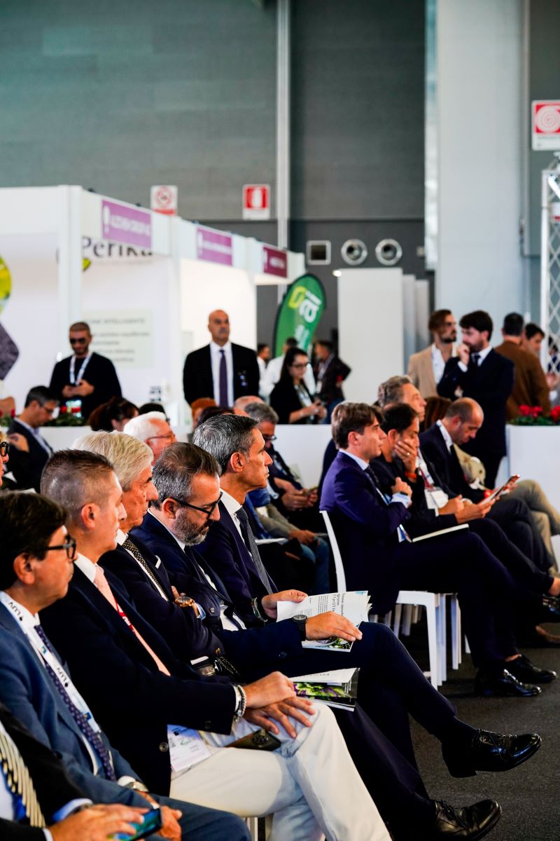 Galleria LUV fiera, dal 22 al 24 ottobre la prima fiera di filiera dell’uva da tavola a Bari - Diapositiva 6 di 6