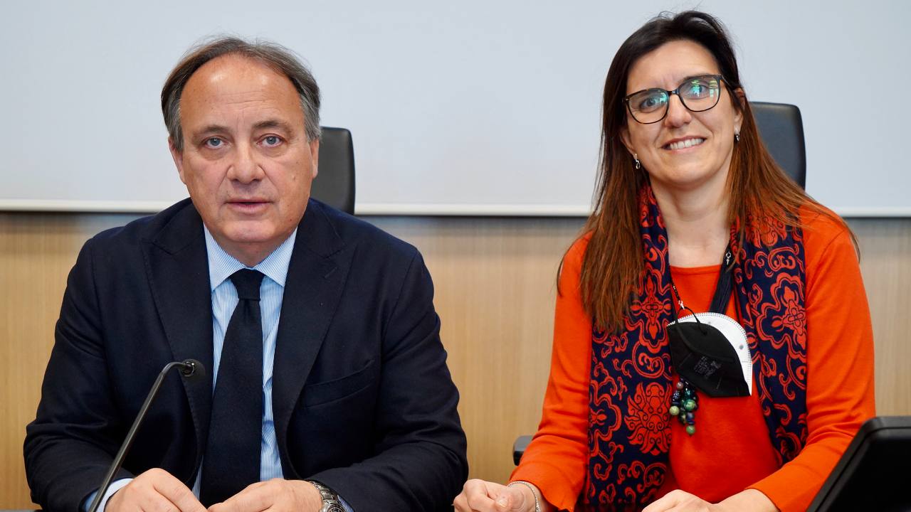 Galleria Assessore Leo lancia la quarta edizione del Premio “Giovani Eccellenze pugliesi #studioinpugliaperché” - Diapositiva 3 di 9