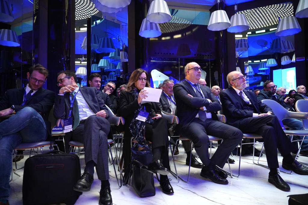 Galleria EDISON NEXT AVVIA UN PERCORSO CON IL TERRITORIO PUGLIESE PER ACCOMPAGNARNE LA TRANSIZIONE ENERGETICA - Diapositiva 11 di 11