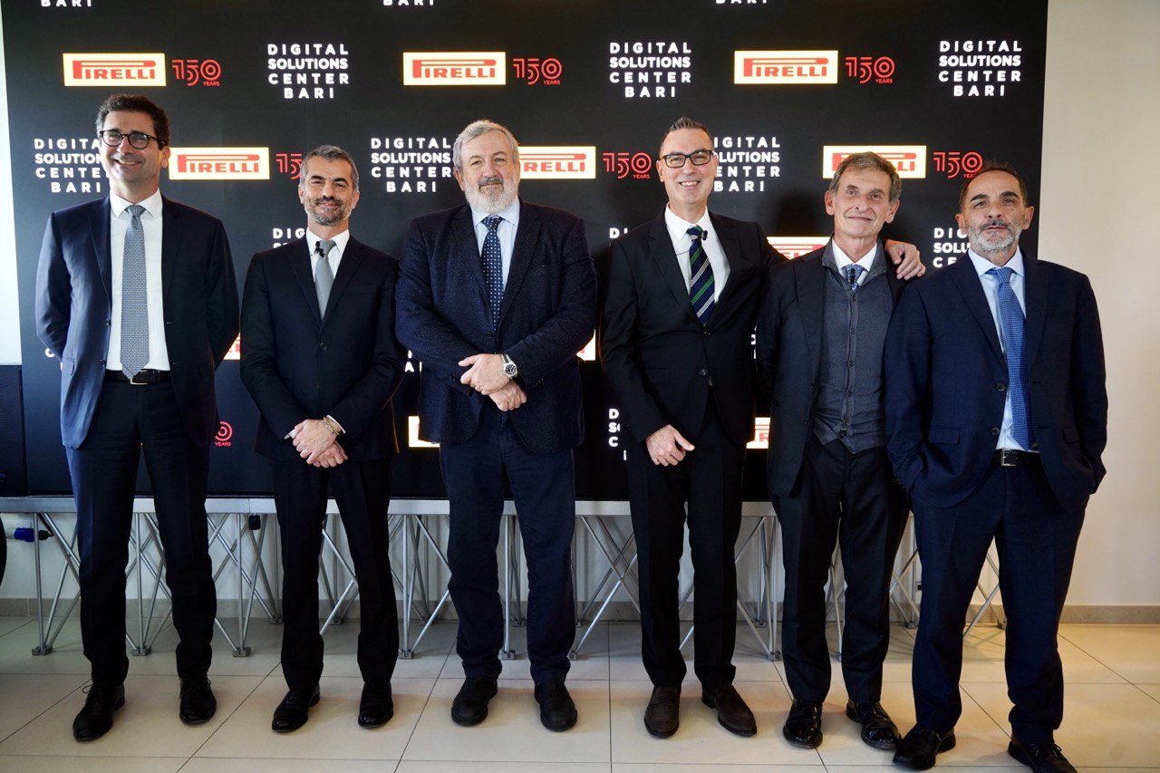 Galleria PIRELLI: PRESENTATO IL ‘DIGITAL SOLUTIONS CENTER’ DI BARI - Diapositiva 15 di 16