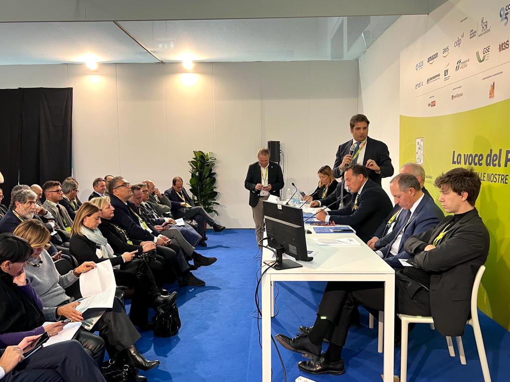 Galleria Turismo sostenibile: siglato l’accordo di cooperazione tra Regione Puglia e ANCI Puglia per lo sviluppo di cammini e bike economy - Diapositiva 8 di 9