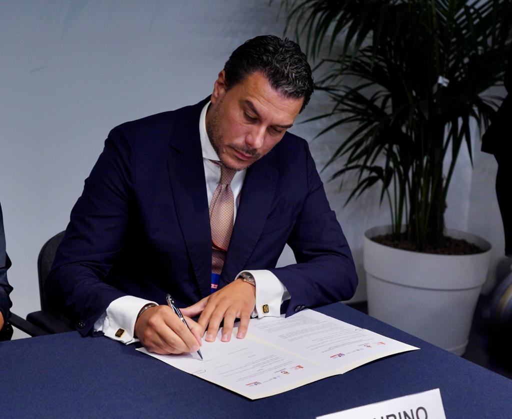 Galleria FDL 2023. “SEF - Sud Export Forum”, FIRMATO PROTOCOLLO D'INTESA TRA REGIONE PUGLIA, NUOVA FIERA DEL LEVANTE, FORUM ITALIANO DELL’EXPORT E CAMERA DI COMMERCIO DI BARI - Diapositiva 5 di 15