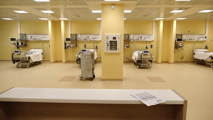 Galleria Il Dea di Lecce convertito in ospedale Covid-19, Emiliano: “Pronto ad accogliere i pazienti” - Diapositiva 2 di 17