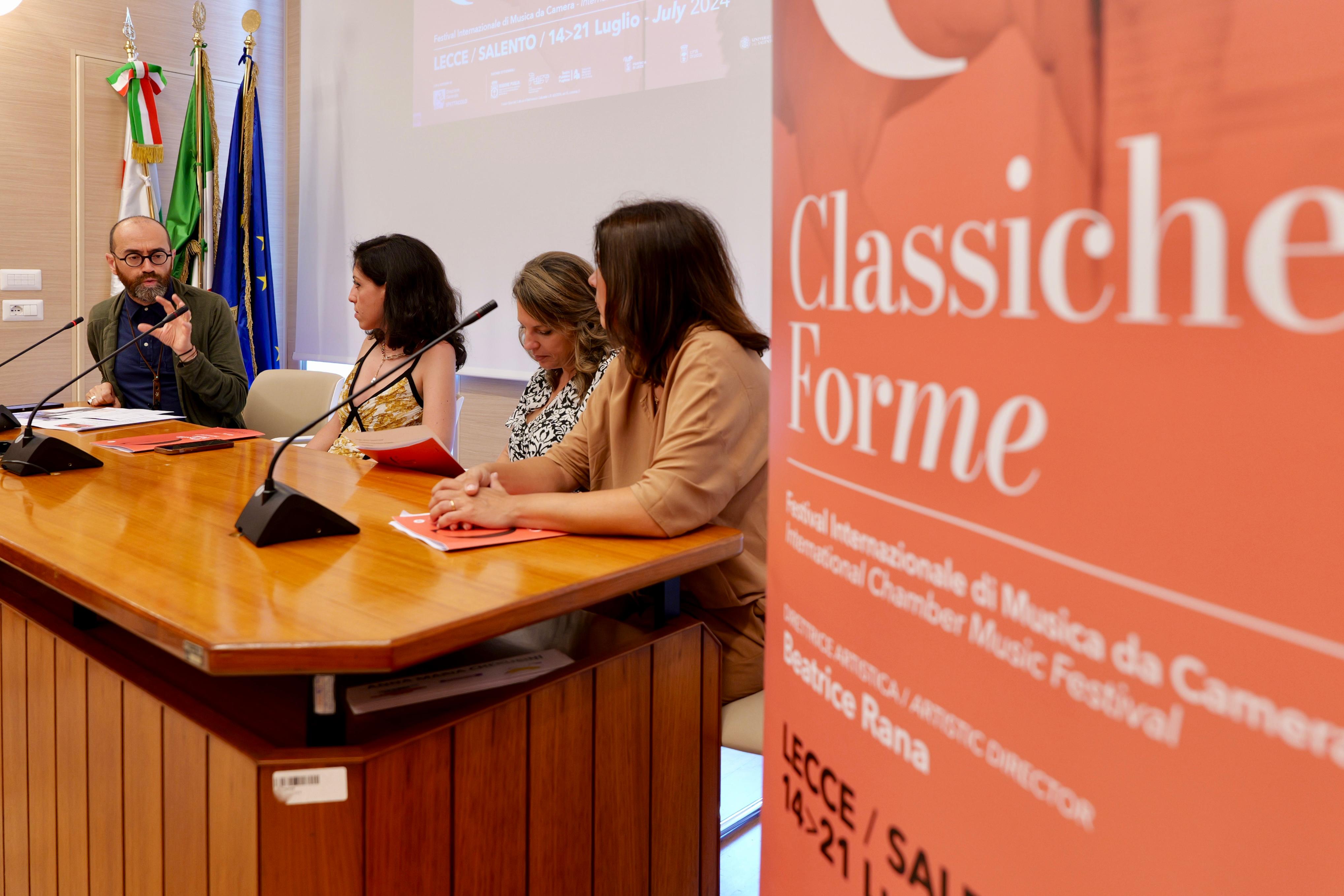 Galleria Al via il Festival internazionale di musica da camera 'Classiche forme' diretto dalla pianista pugliese Beatrice Rana: in programma nel Salento dal 14 al 21 luglio 2024 - Diapositiva 5 di 7