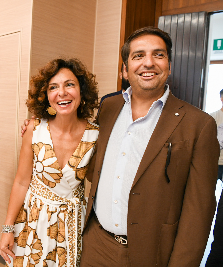 Galleria ‘VIESTE IN LOVE’, PRESENTATO IL PROGRAMMA DELLA QUARTA EDIZIONE - Diapositiva 10 di 12