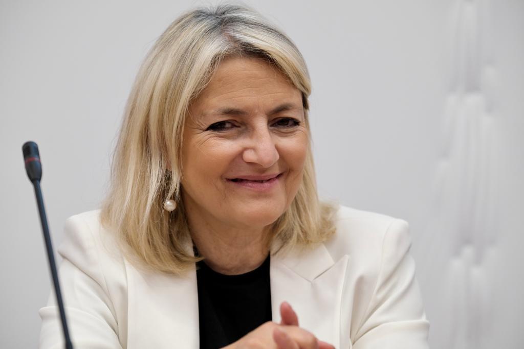 Galleria Abbandono di rifiuti su strade ad alta percorrenza turistica e valenza paesaggistica, arriva il progetto della Regione Puglia per contrastare il fenomeno - Diapositiva 4 di 13