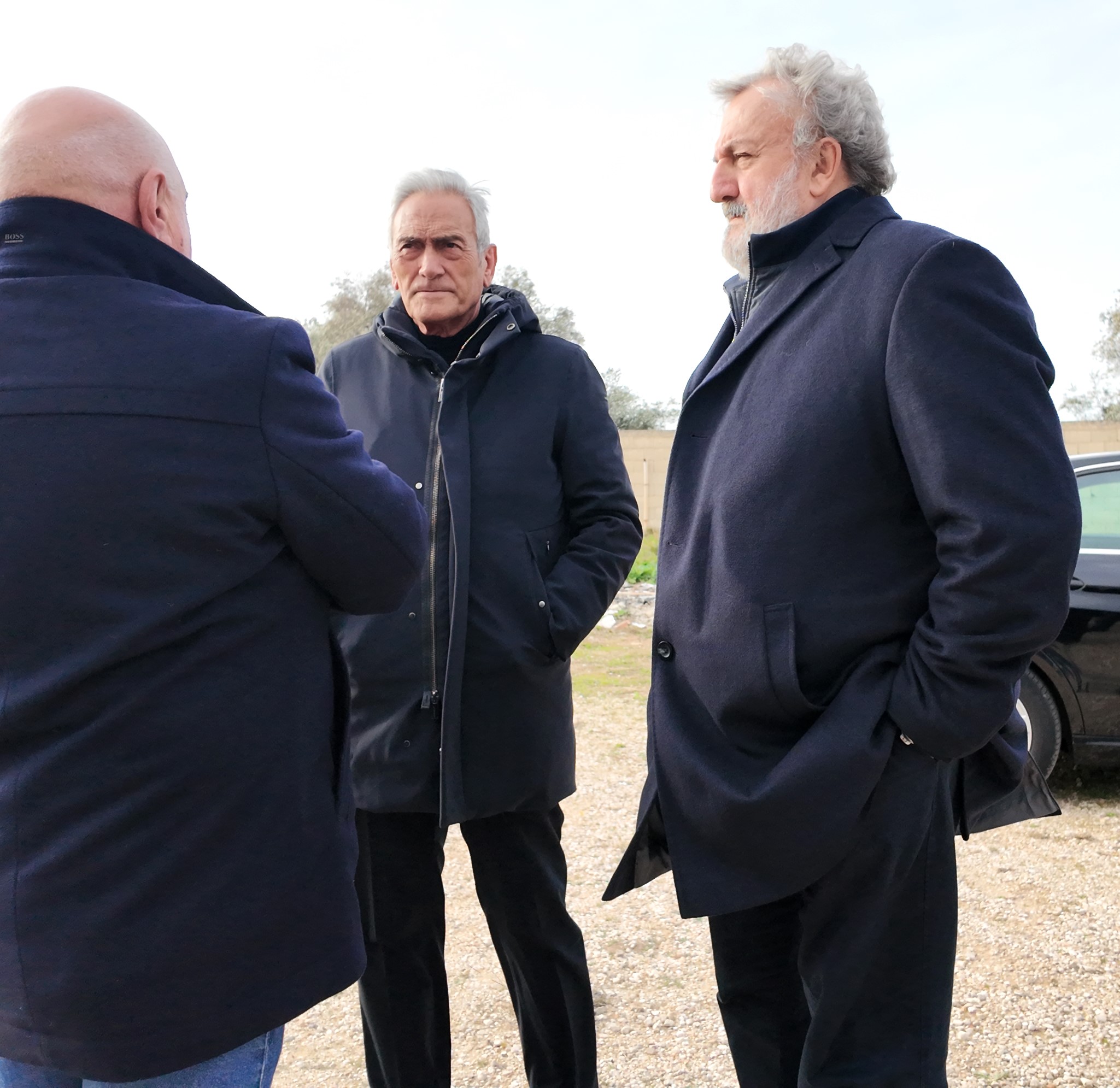 Galleria Giochi del Mediterraneo, sopralluogo del presidente Emiliano allo stadio comunale di Faggiano insieme al presidente FIGC Gravina - Diapositiva 6 di 7