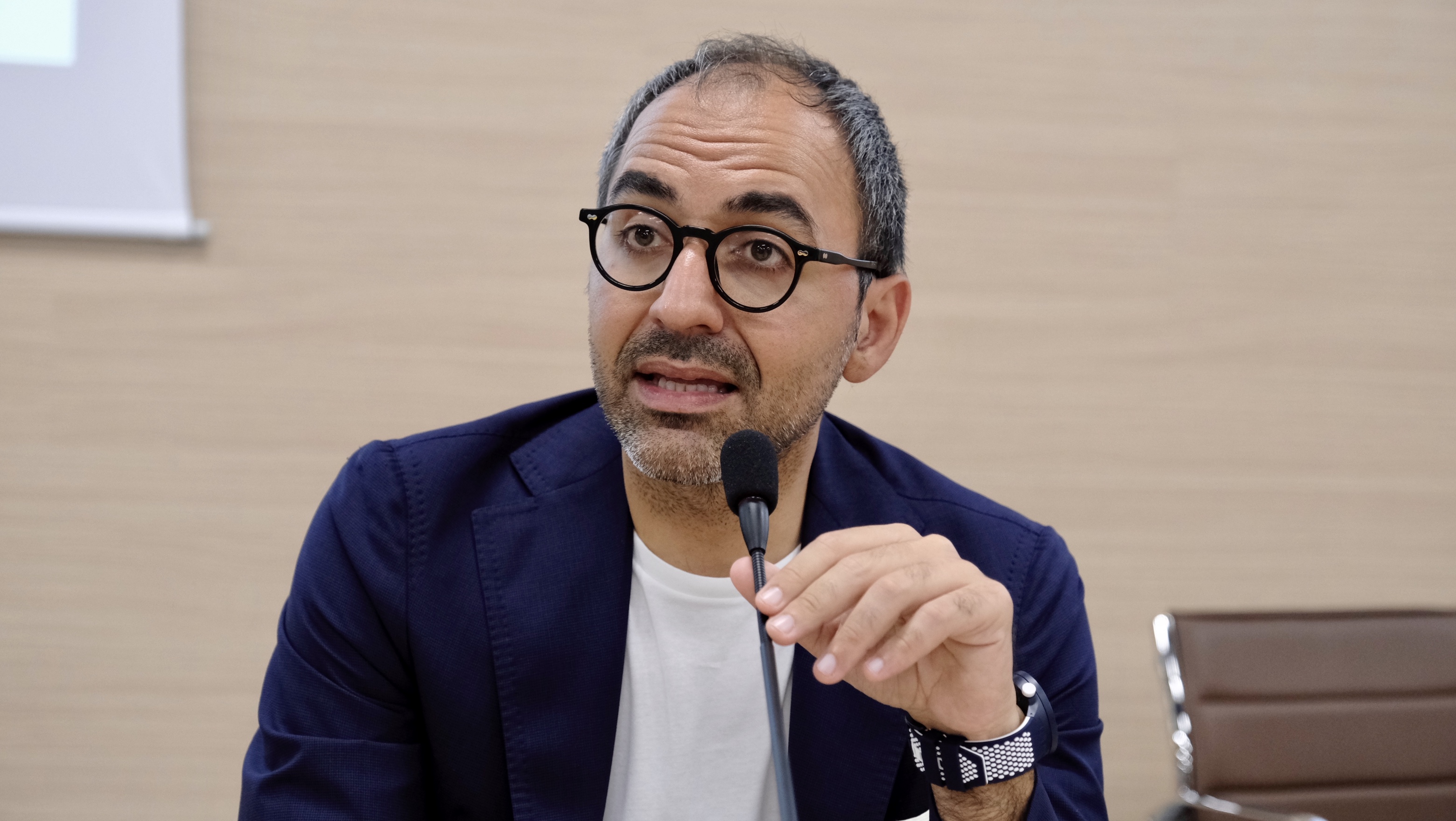 Galleria Potenziamento del patrimonio dell’impiantistica sportiva, graduatoria definitiva anno 2019. Emiliano e Piemontese incontrano le Amministrazioni. Oggi stipulato l’accordo preliminare alla sottoscrizione - Diapositiva 1 di 14