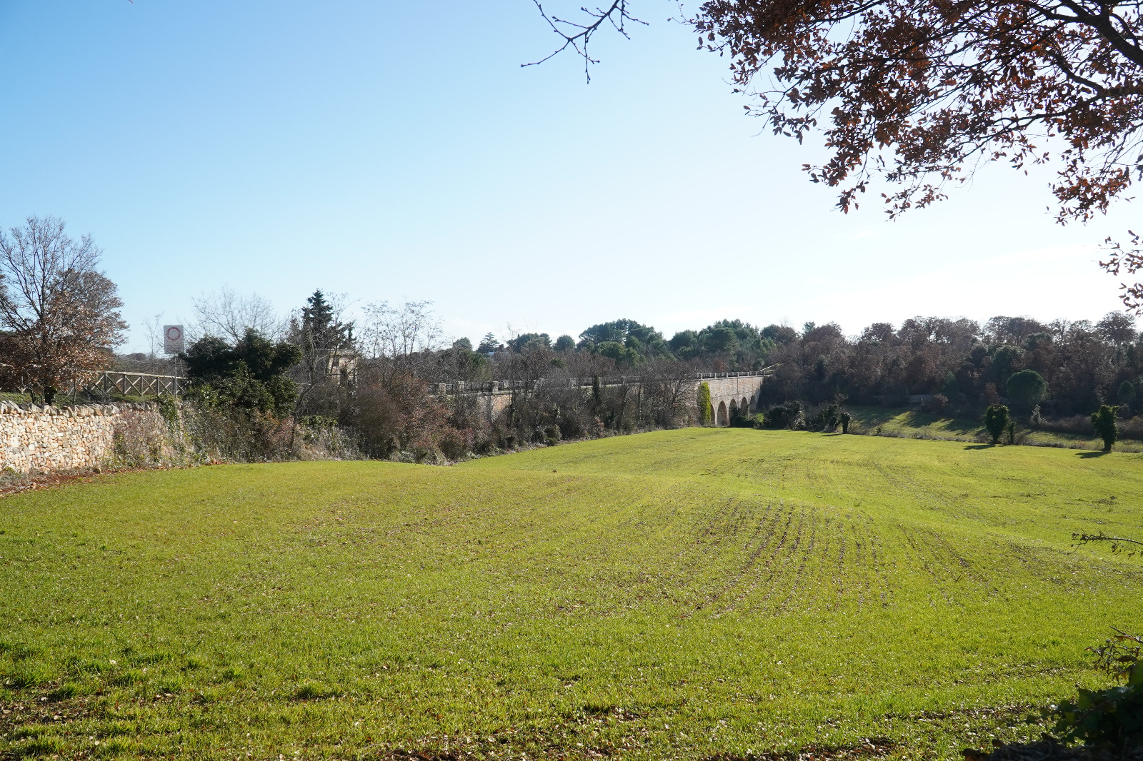 Galleria Nasce la Ciclovia dell’acqua: quattro nuove tratte, con 190 chilometri per innamorarsi del più grande fiume di Puglia - Diapositiva 9 di 16