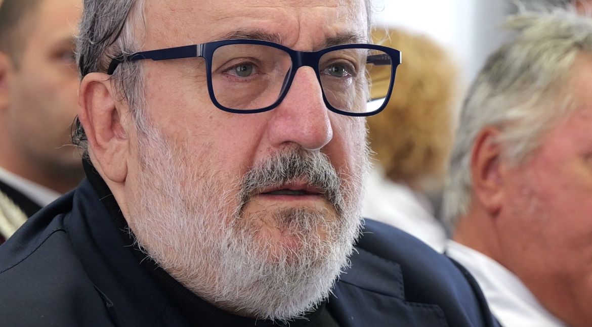 Galleria IL PRESIDENTE EMILIANO RICORDA IL GIUDICE BORSELLINO E GLI AGENTI DELLA SCORTA - Diapositiva 2 di 3