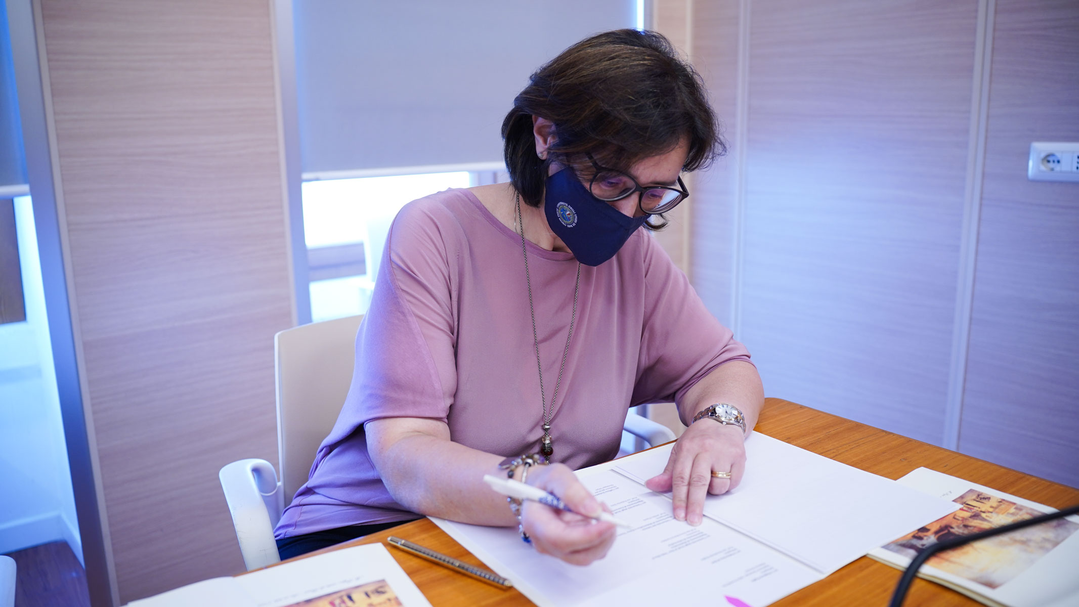 Galleria Materie tecnico scientifiche e parità di genere: siglato il Protocollo Scuole in STE@M adottato dalla Regione Puglia - Diapositiva 2 di 12