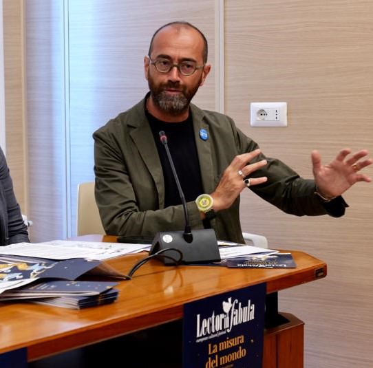 Galleria Torna il Lectorinfabula: dal 18 al 24 settembre, la XIX edizione sarà dedicata al tema “La misura del mondo” - Diapositiva 7 di 10