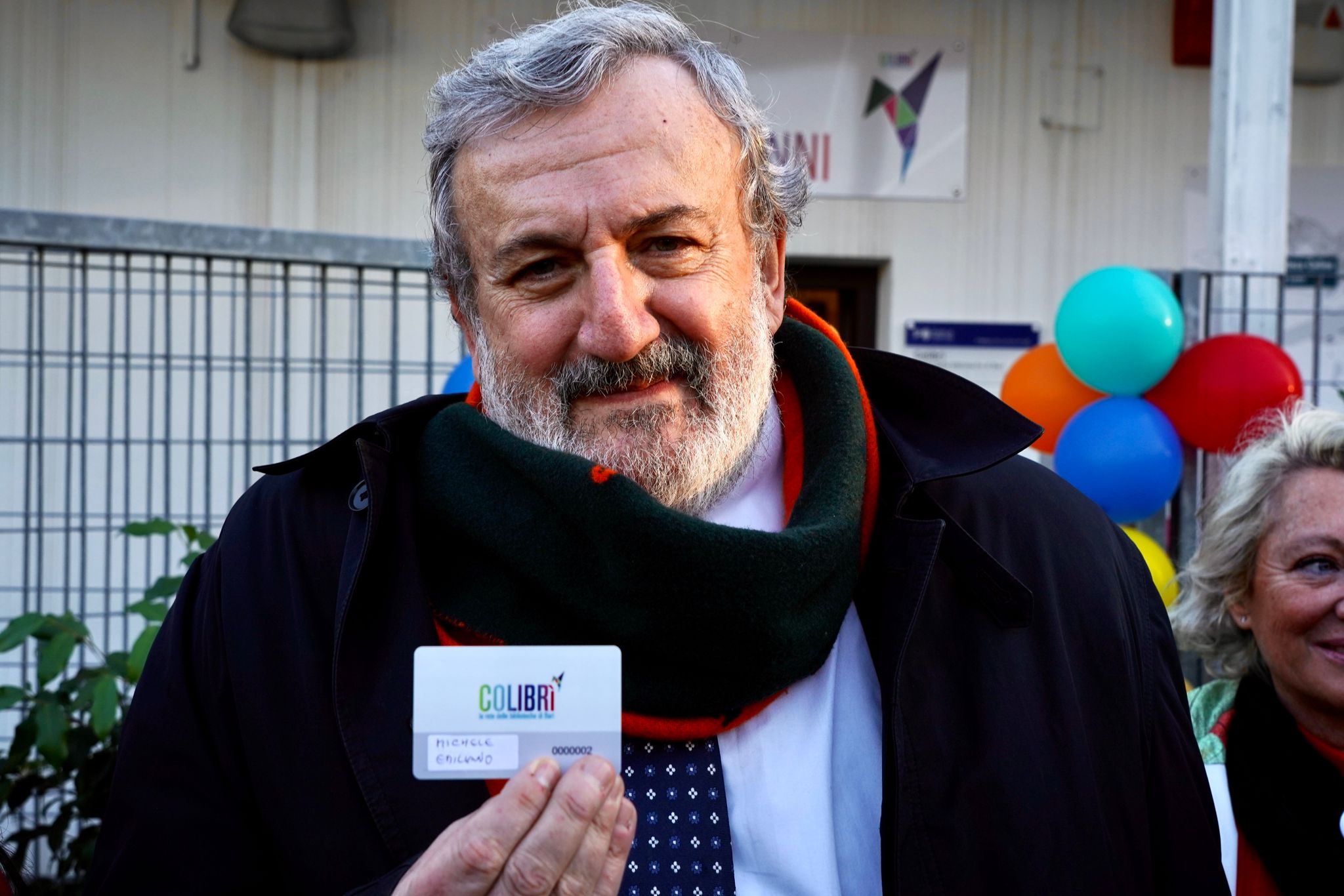 Galleria A CARBONARA L’INAUGURAZIONE DELLA COMMUNITY LIBRARY “MAUROGIOVANNI” NELLA SCUOLA DE MARINIS CON IL PRESIDENTE EMILIANO - Diapositiva 4 di 9