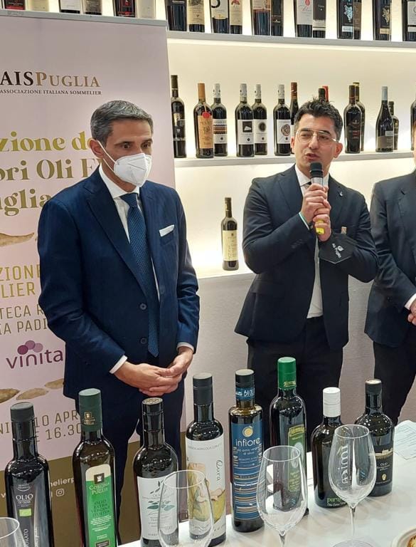 Galleria Si chiude il Vinitaly 2022, Pentassuglia: 