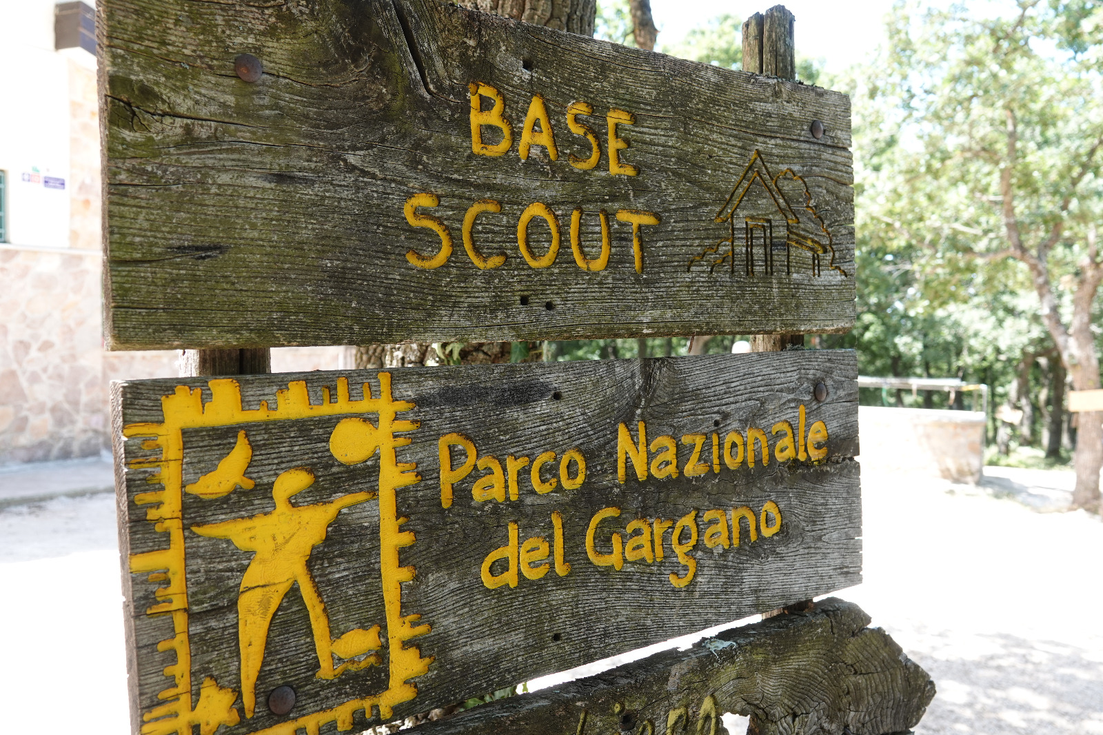 Galleria IL PRESIDENTE EMILIANO ALLA INAUGURAZIONE DELLA BASE NAZIONALE SCOUT RISTRUTTURATA DI SAN MARCO IN LAMIS, ORA ACCESSIBILE ANCHE AI DISABILI: “LA RETE DELLO SCOUTISMO PUGLIESE È DI GRANDE INTERESSE PER LA REGIONE” - Diapositiva 8 di 9