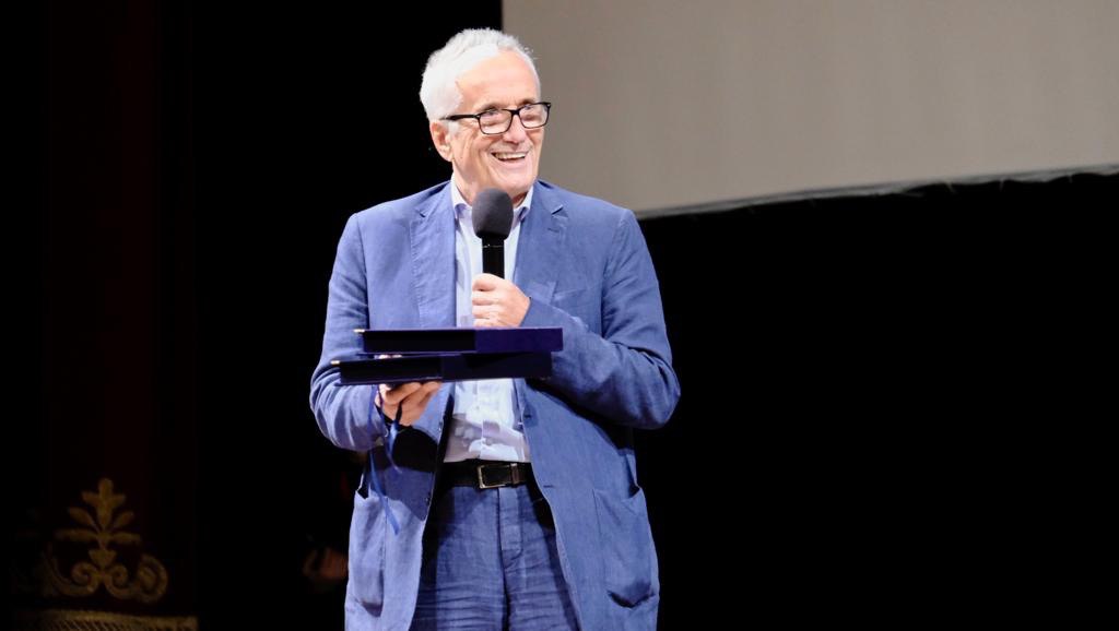 Galleria BIFEST, EMILIANO ALLA PREMIAZIONE DI HELEN MIRREN E TAYLOR HACKFORD - Diapositiva 18 di 27