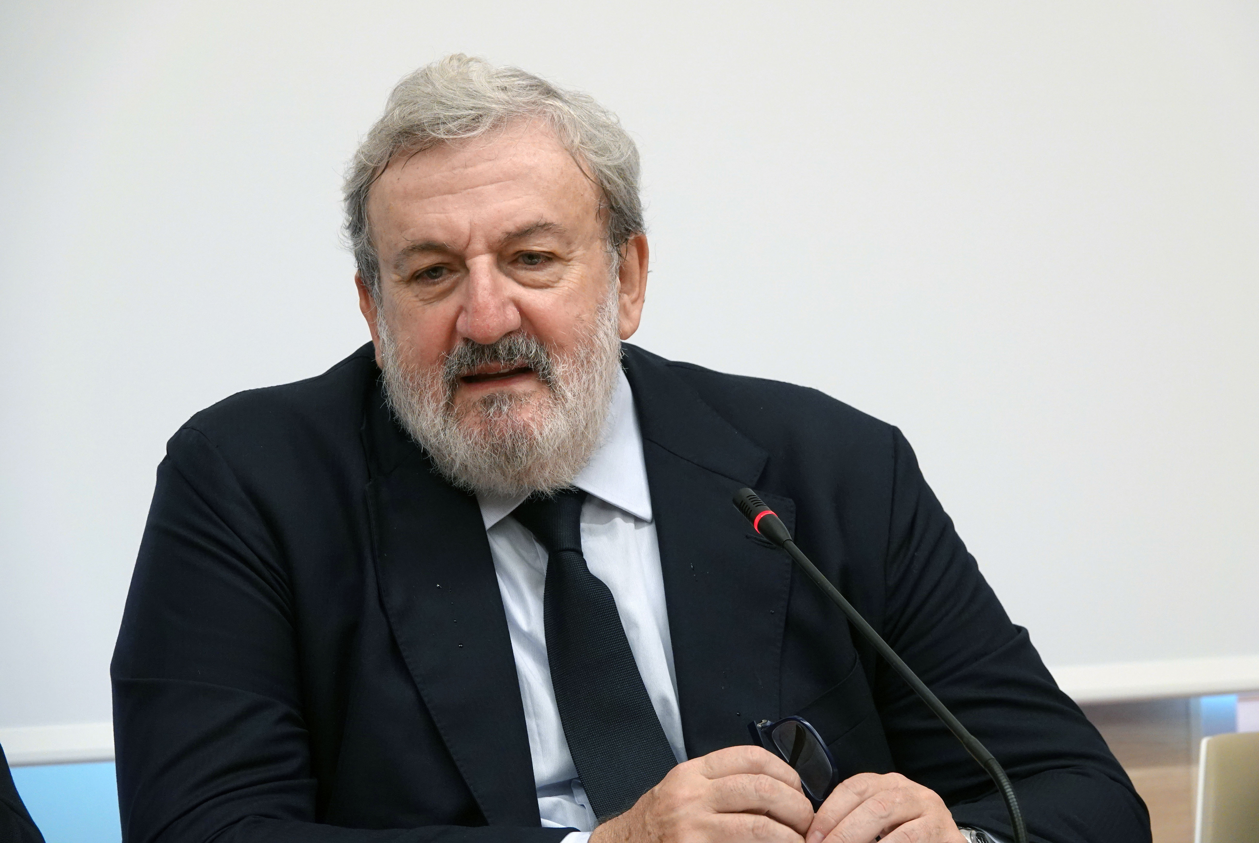 Galleria EMILIANO, PIEMONTESE E LEO: ARRIVANO FINANZIAMENTI PER OPERE PUBBLICHE E ACQUISTO SCUOLABUS ELETTRICI - Diapositiva 8 di 8