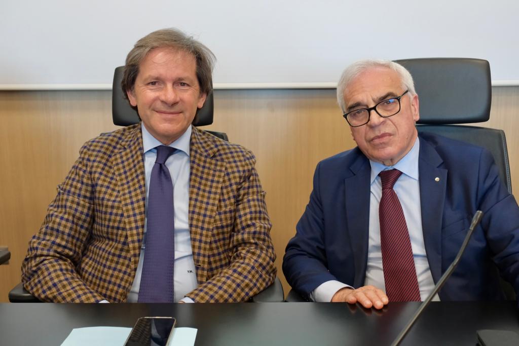 Galleria DONAZIONE SANGUE E AUTOSUFFICIENZA:  PRESENTATO IL PIANO REGIONALE PUGLIESE - Diapositiva 13 di 14