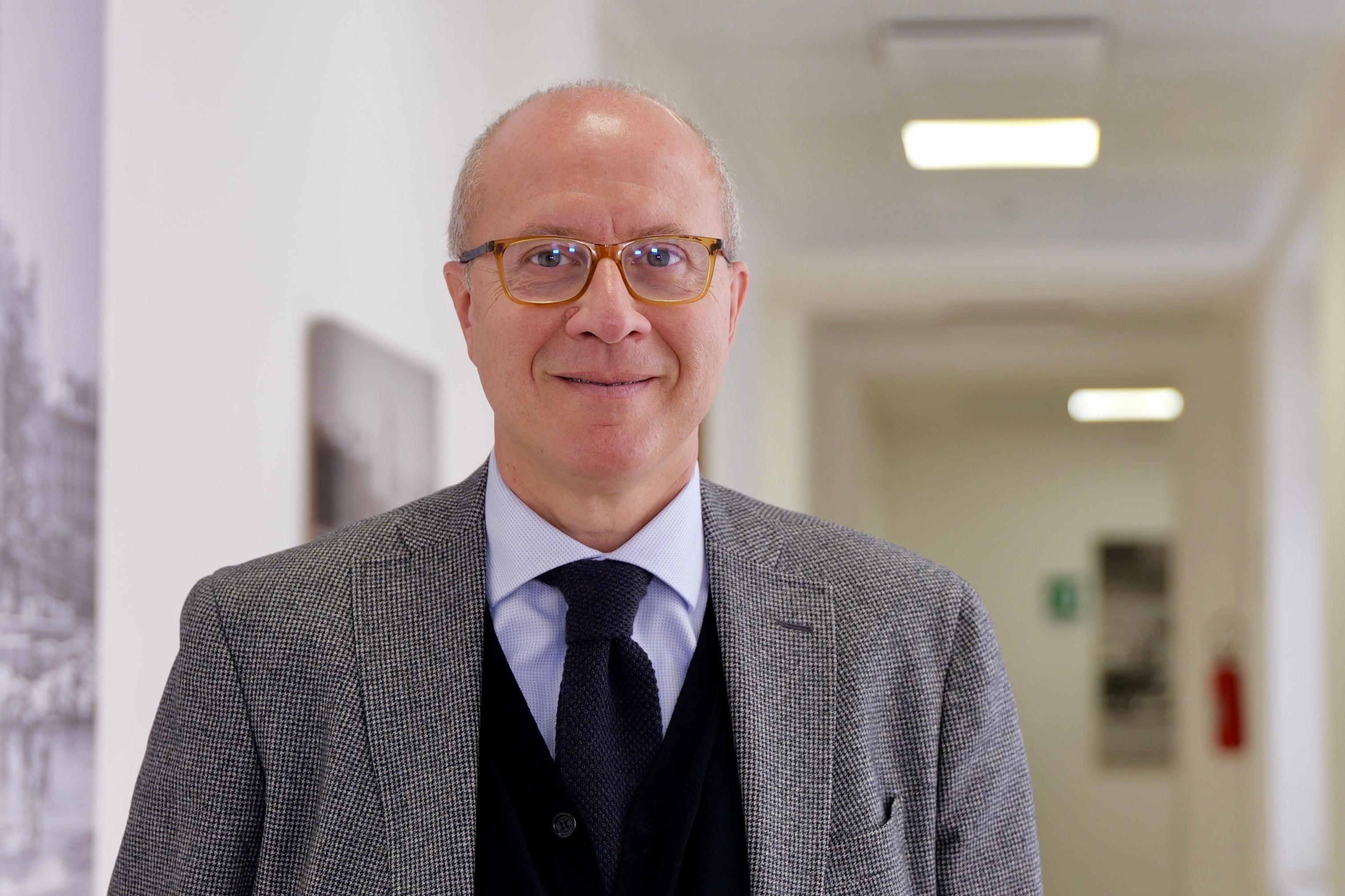 Galleria Prevenzione e contrasto dei reati ambientali: Regione Puglia, Forze dell’Ordine, Arpa e CNR presentano l'accordo quadro - Diapositiva 4 di 8