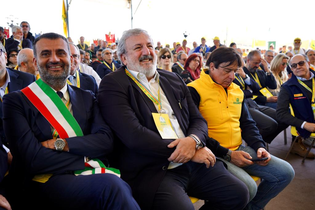 Galleria Inaugurazione Villaggio Coldiretti a Bari, presidente Emiliano: 