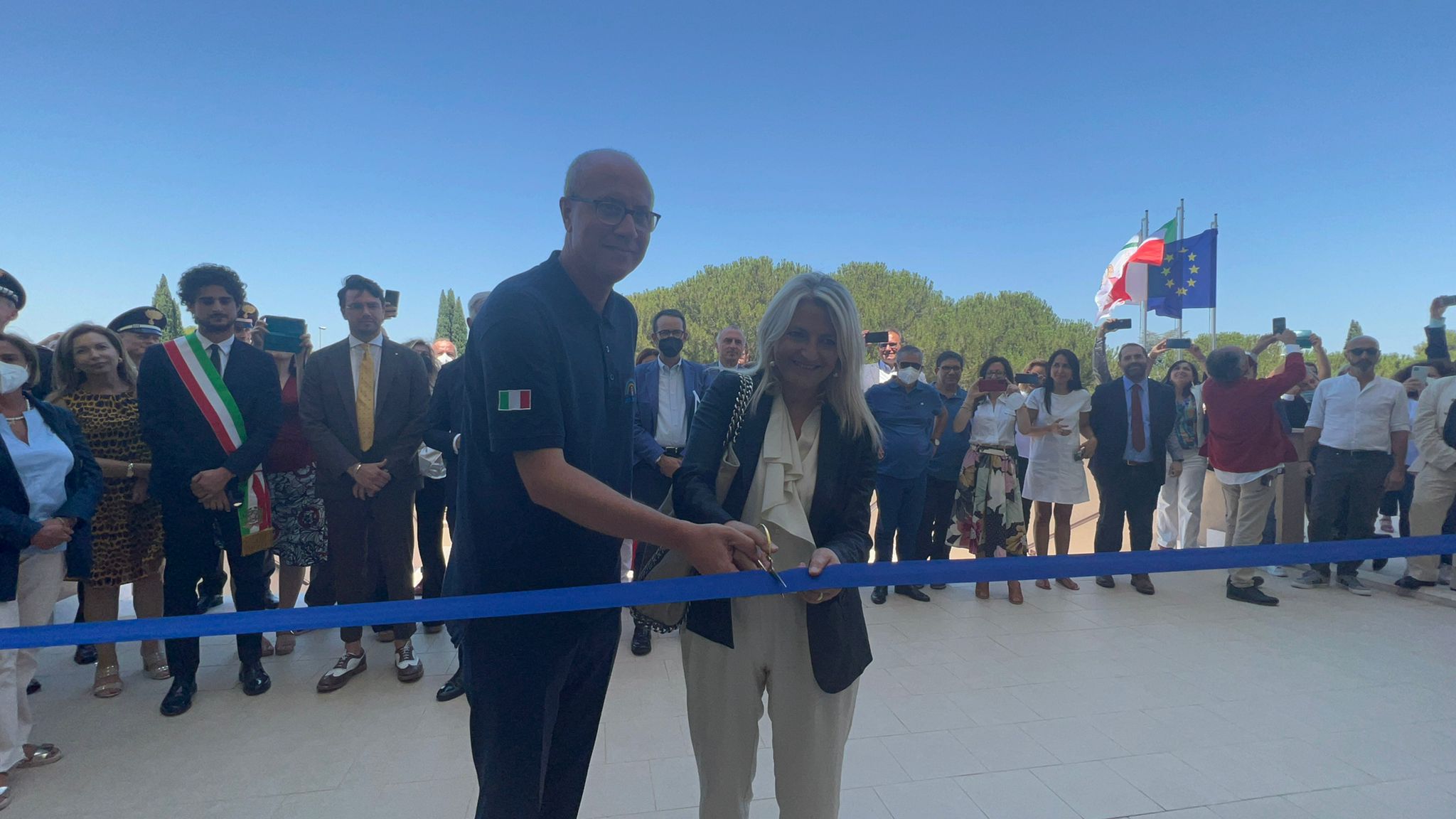 Galleria Inaugurata la nuova sede del Dipartimento provinciale di Bari di Arpa Puglia nel Parco Scientifico e tecnologico di Tecnopolis a Valenzano (Ba) - Diapositiva 6 di 9