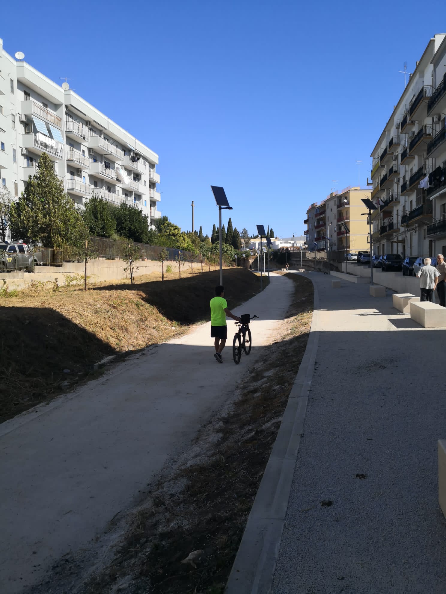 Galleria Nuova pista ciclabile a Castellaneta finanziata dalla Regione: un passo avanti per la promozione della mobilità lenta e sostenibile in Puglia - Diapositiva 4 di 4