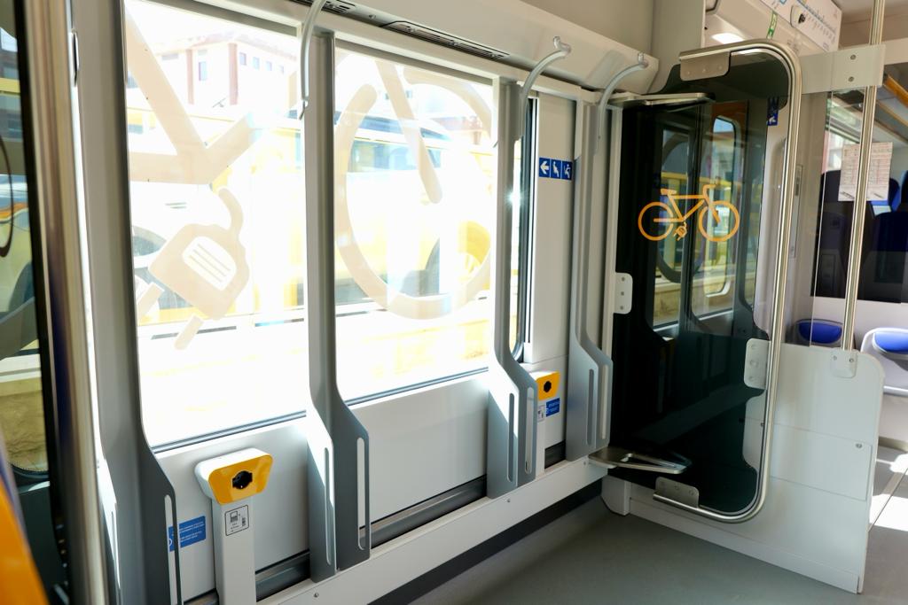 Galleria Trasporti, presentati i nuovi treni regionali Alstom che circoleranno sulla linea di Ferrotramviaria - Diapositiva 1 di 28
