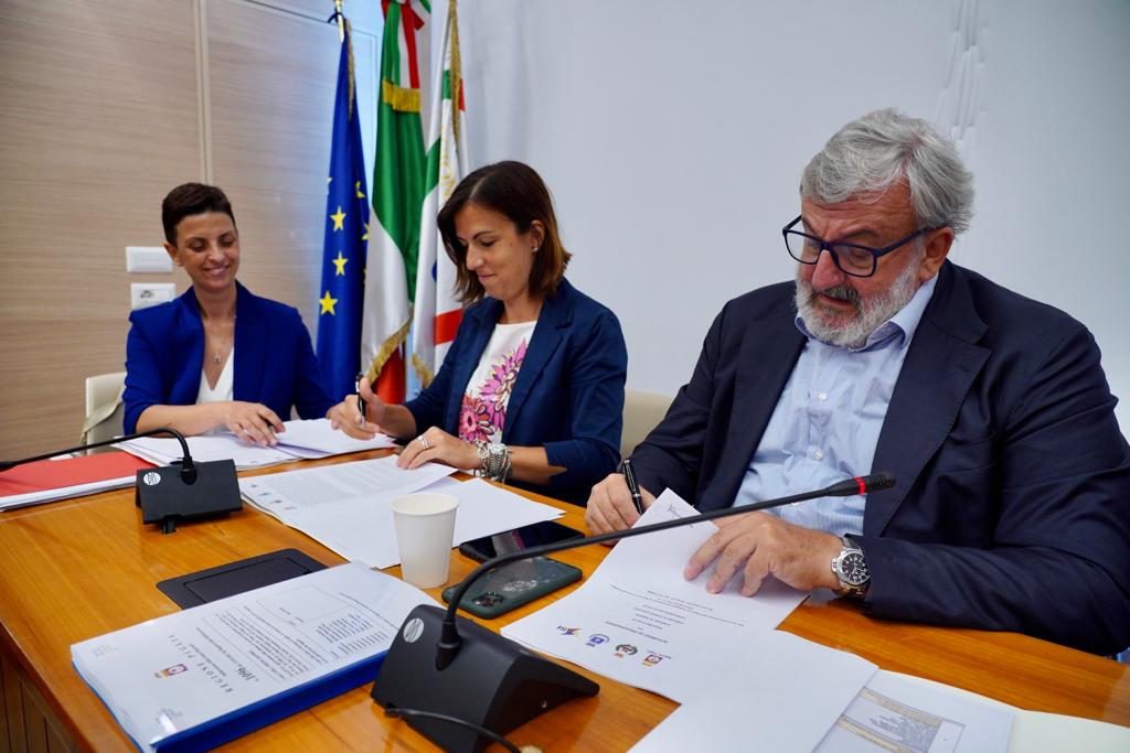 Galleria Piano di sviluppo industriale di NTC – Masterplan, sottoscritto l’Accordo di Programma con la Regione Puglia - Diapositiva 2 di 13