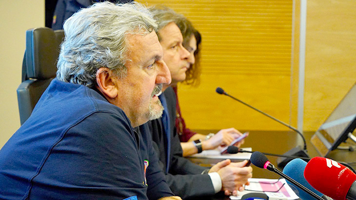 Il presidente della Regione, Michele Emiliano con il direttore del Dipartimento Salute, Vito Montanaro